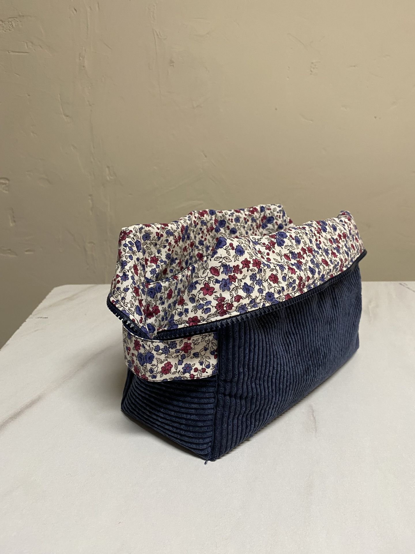 grande trousse de toilette velours et fleuri