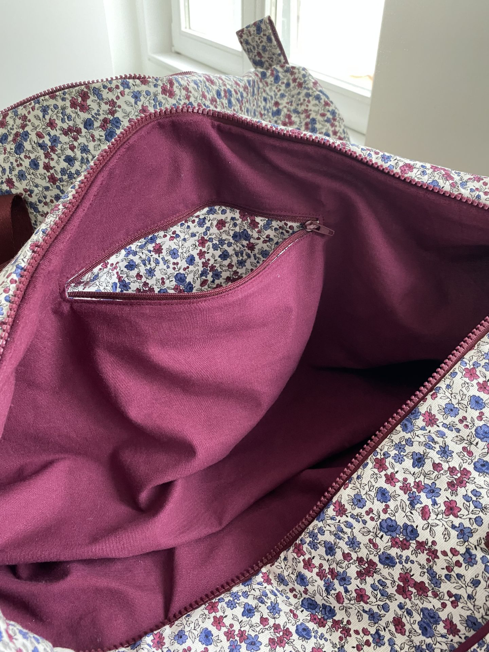 sac polochon normi en tissu fleuri et coton